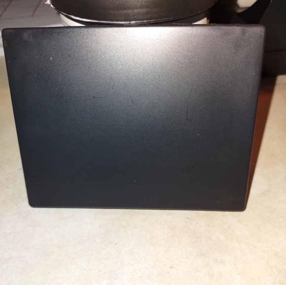 Multi-Color Lip Palette - Picture 3 of 5